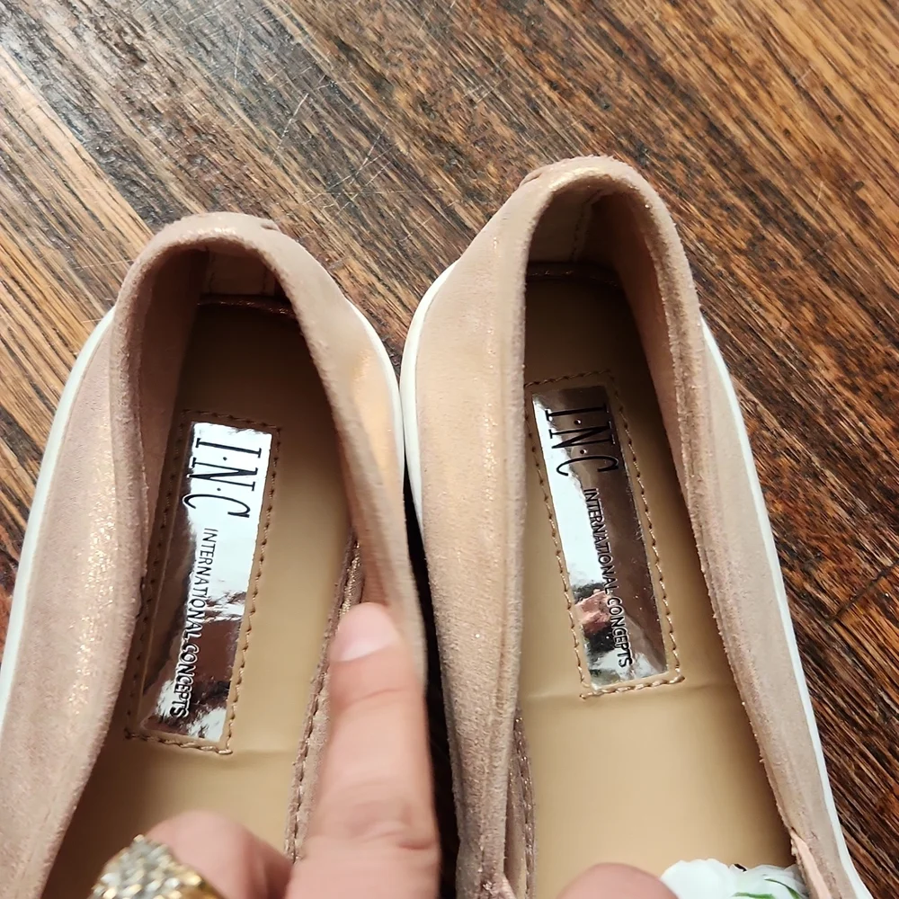 INC Shoes - Picture 2 of 7
